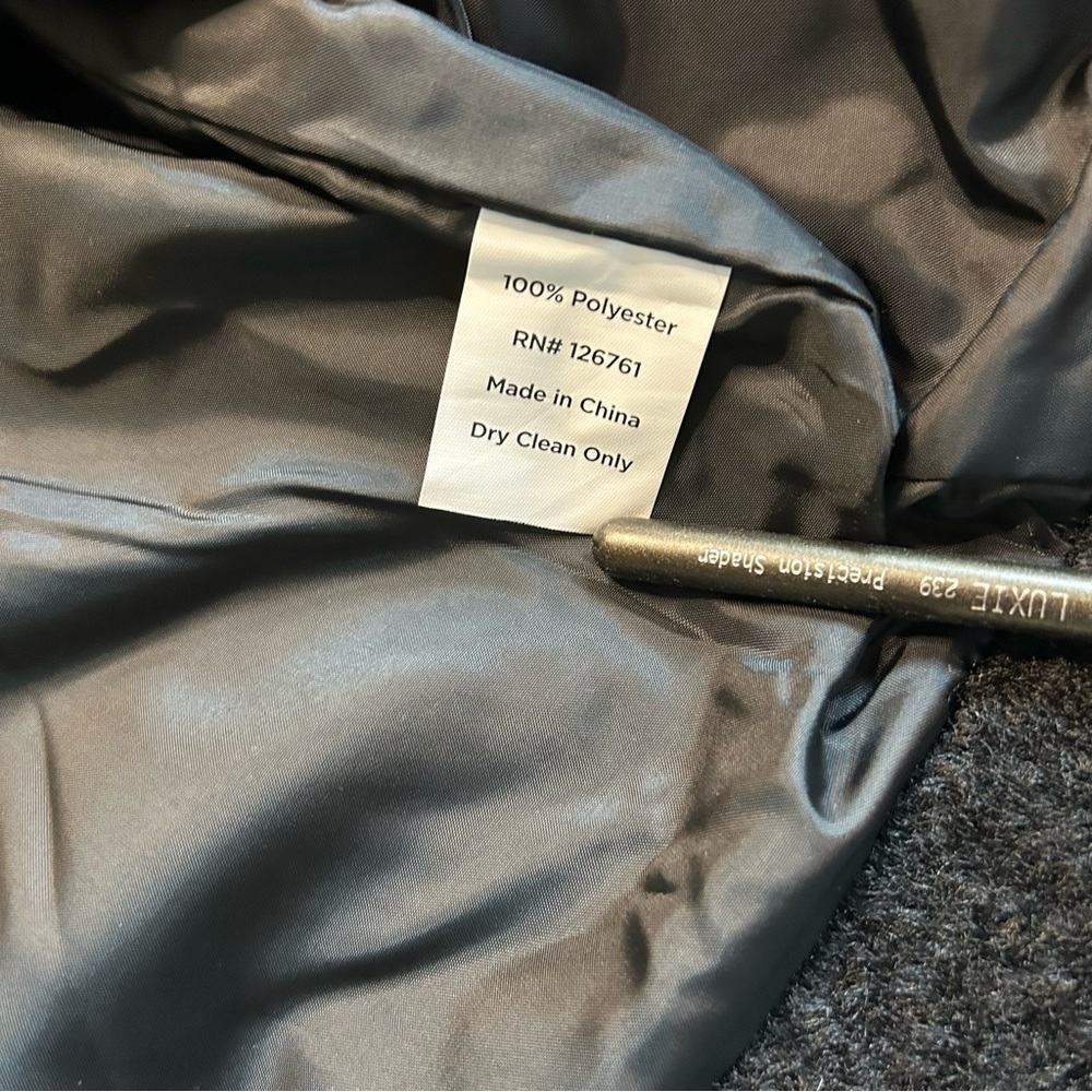 Sioni Women's Black Teddy Jacket - Picture 7 of 7